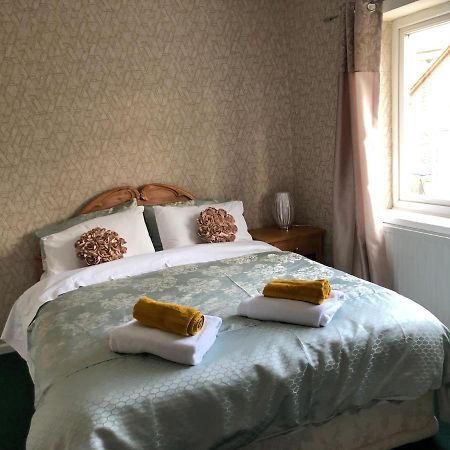 3-Bed House Waterfall Country Brecon Beacons Pontneddfechan Екстер'єр фото