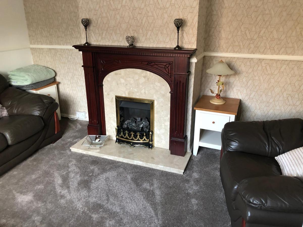 3-Bed House Waterfall Country Brecon Beacons Pontneddfechan Екстер'єр фото
