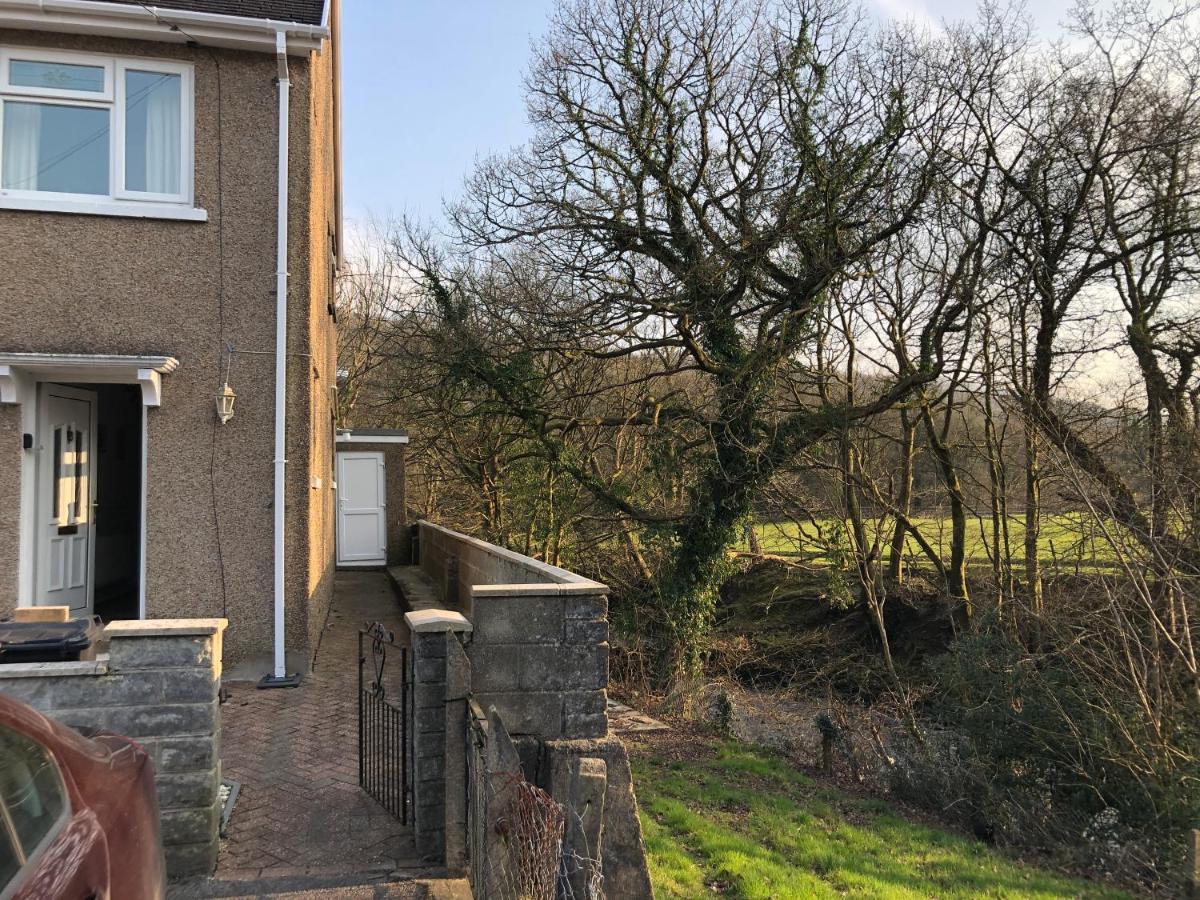 3-Bed House Waterfall Country Brecon Beacons Pontneddfechan Екстер'єр фото