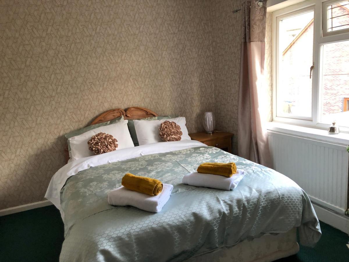 3-Bed House Waterfall Country Brecon Beacons Pontneddfechan Екстер'єр фото