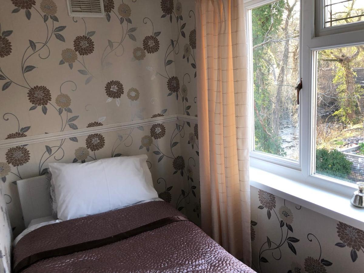 3-Bed House Waterfall Country Brecon Beacons Pontneddfechan Екстер'єр фото